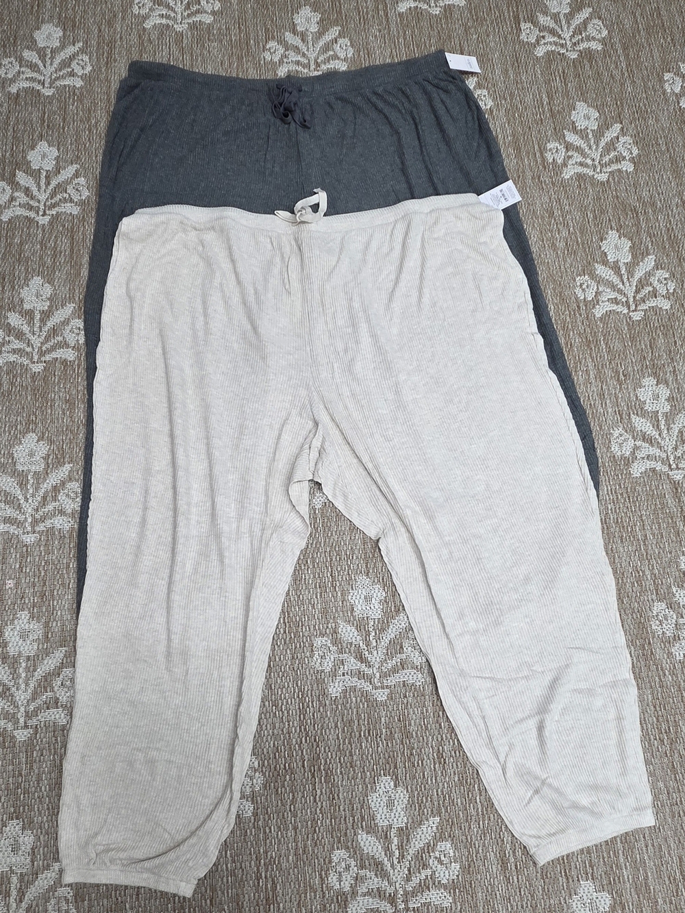 Auden Womens Sweatpants Duo in Cream and Gray